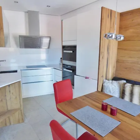 Poellmuehle Penthouse By Alpine Host Helpers *