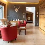 Poellmuehle Penthouse By Alpine Host Helpers * Kirchberg en Tyrol