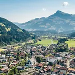 Poellmuehle Penthouse By Alpine Host Helpers * Kirchberg en Tyrol